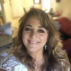 Meet your Posher, Vicki